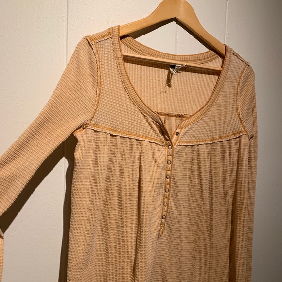 Free People Tops - Free People Beige Waffle Hanley Long Sleeve Top